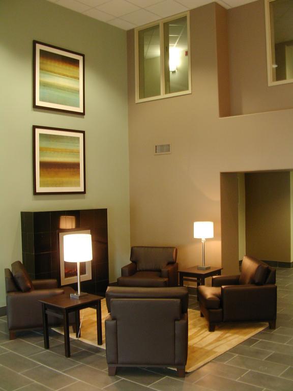 Hotel Super 8 By Wyndham Peterborough Interno foto
